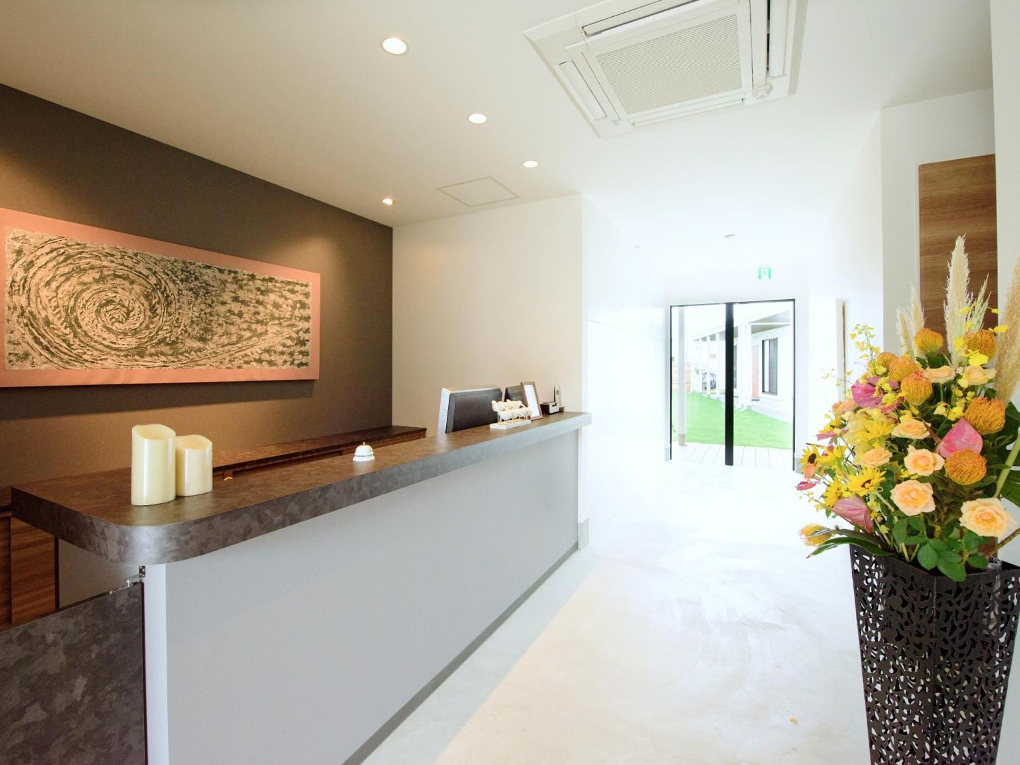 Hotel Le.Blanche Minamiawaji Esterno foto